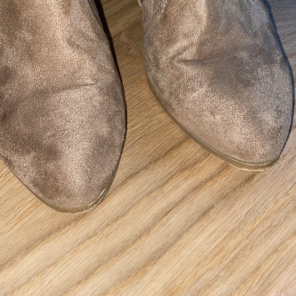 Taupe booties - Picture 6 of 7